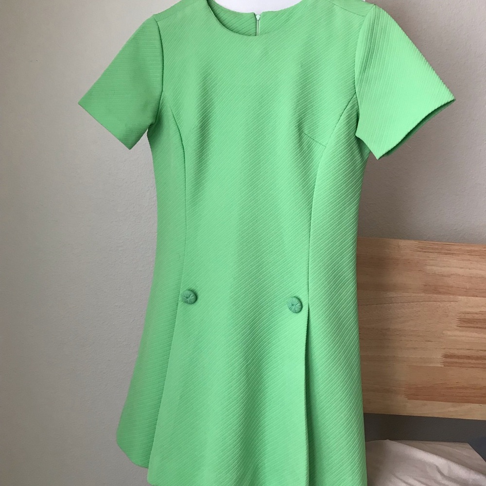 Lime green VINTAGE 60’s poly Mod Scooter Dress